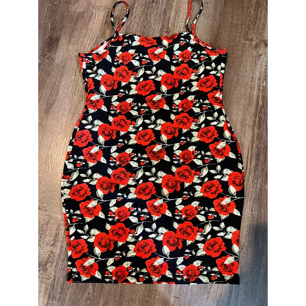 SHEIN Curve fitted stretchy rose slip dress - Picture 5 of 7
